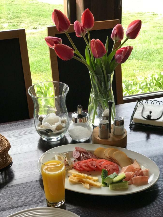 Bed and Breakfast Zuvienes Pasiure Rubikiai Экстерьер фото